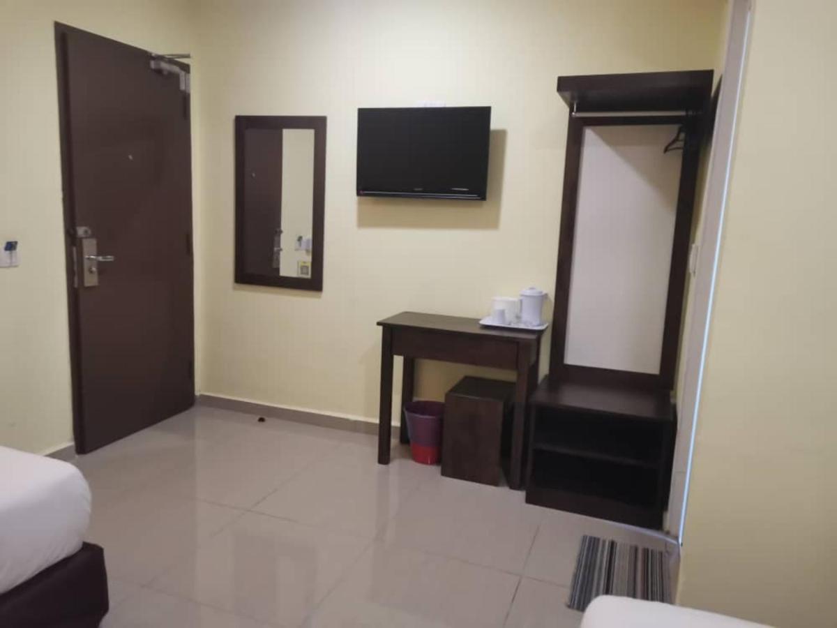 Sun Inns Permas Jaya Johor Bahru Exterior photo
